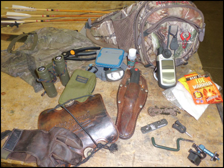 What to Pack when Bowhunting from a tree stand