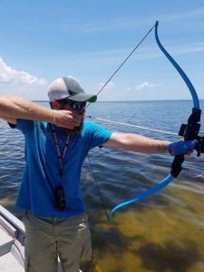 Bowfishing with a Traditional Bow – The 'Must Have' Gear