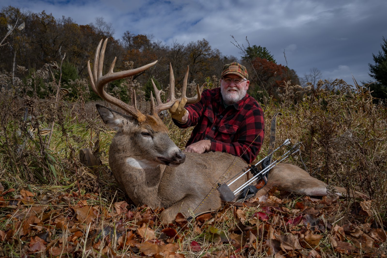 Eric Farr with his beautiful 2025 Wisconsin Whitetail Deer Buck