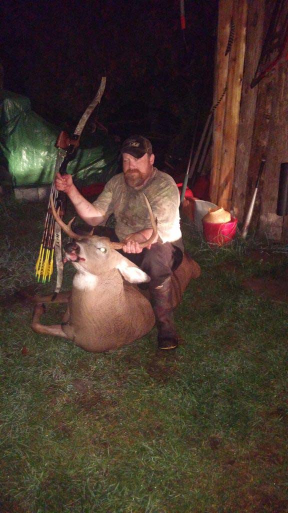 Mike Kelly with his 2016 Ontario Whitetail Deer
