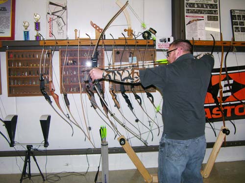 Dave, a Tech at 3Rivers Archery