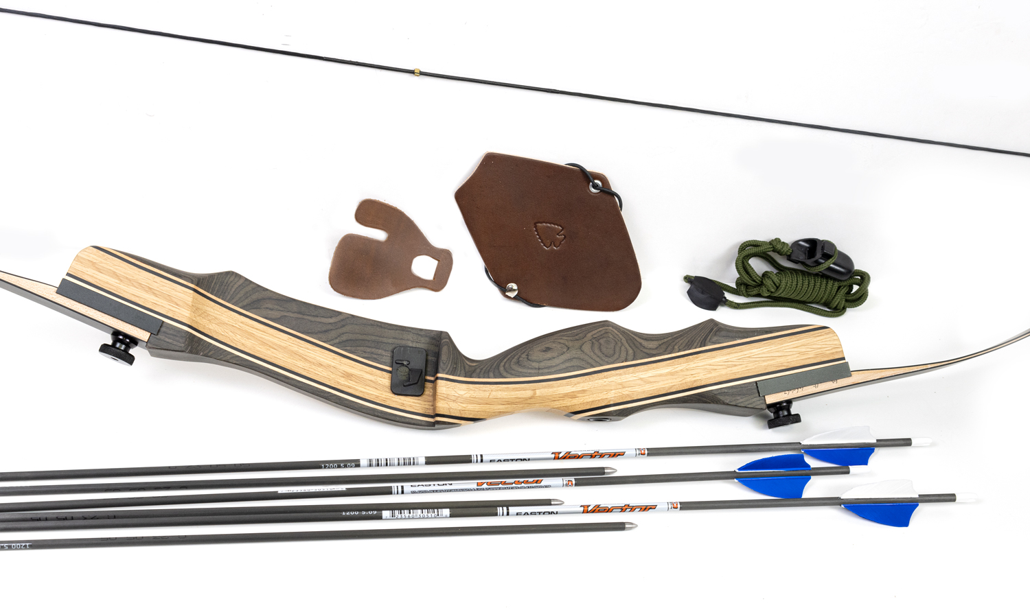 3Rivers Cairn youth archery bow kit