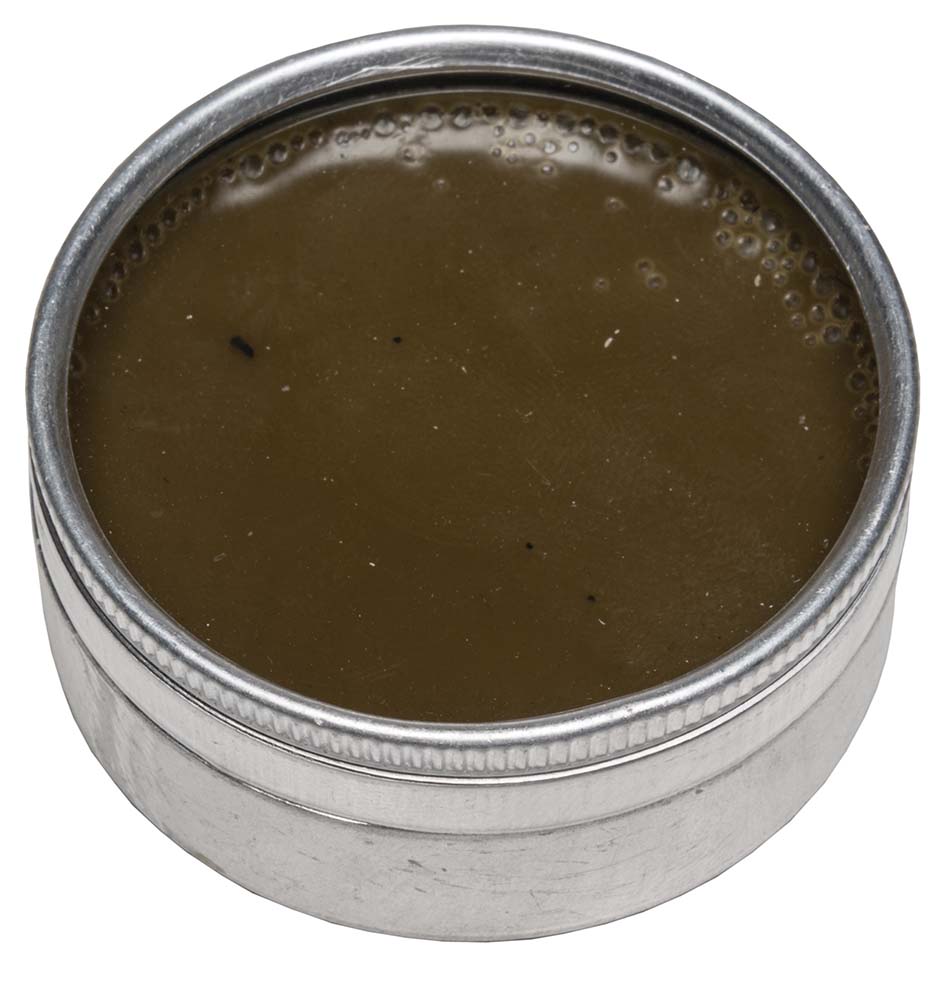 Natural Pine Pitch Waterproofing